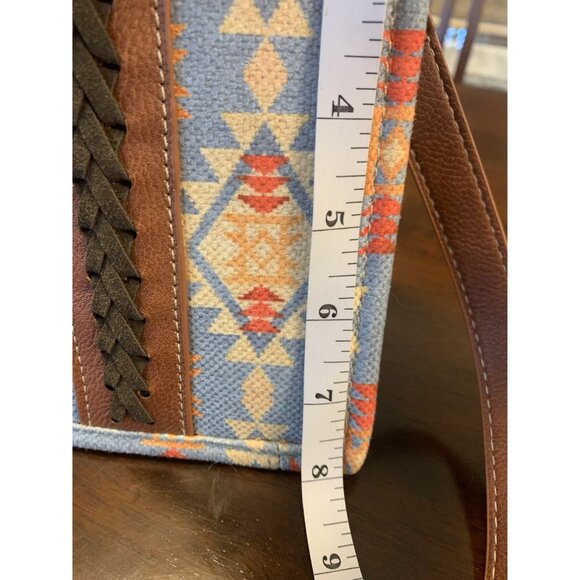 Wrangler Aztec Southwest Western Crossbody Handbag - Picture 5 of 8